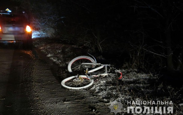 Новости Днепра про Ушпиталили з численними травмами: у Кам’янському невідомий збив велосипедиста та втік