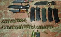 Целый арсенал: полицейские изъяли у жителя Кривого Рога оружие и боеприпасы