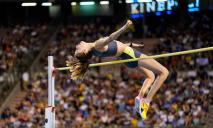 Легкоатлетка из Днепра завоевала «золото» чемпионата Европы по прыжкам в высоту: покорила планку на 1,98 м