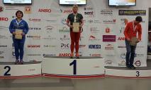 Спортсменка Світлана Сорочук везе в Дніпро медалі з Чемпіонату світу з легкої атлетики