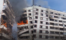 В Запорожье российская ракета попала в многоэтажку: горят квартиры