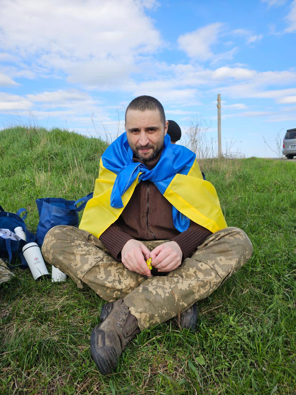 Новости Днепра про Черговий обмін полоненими: в Україну повернулися 42 військових та 2 цивільних