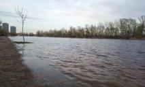 Мешканців Дніпропетровщини попередили про нові підтоплення: рівень води в Дніпрі знову піднімається