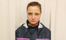 Пропала неделю назад: в Днепропетровской области ищут 16-летнюю девушку