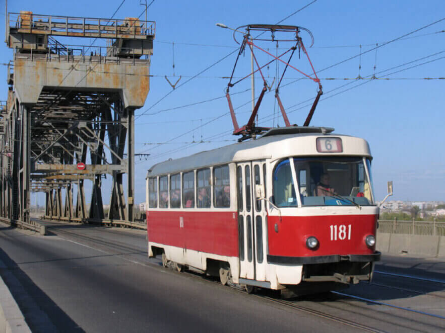 Новости Днепра про В Днепре сегодня временно не будут курсировать трамваи №6 и №9: причина