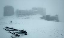 Знову зима: у Карпатах випав сніг (ФОТО)