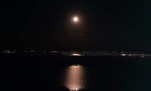 Редкое лунное затмение 5 мая: подборка волшебных фотографий, отснятых в Днепре (ФОТО)