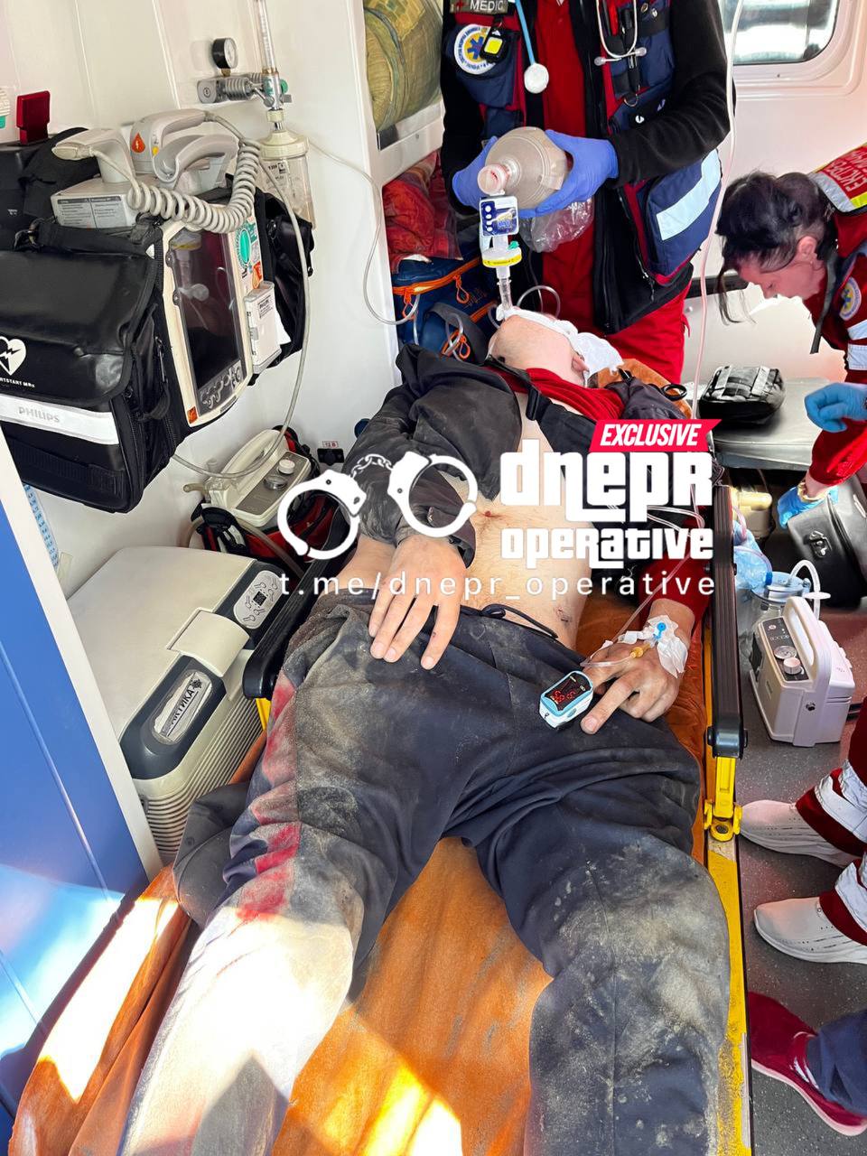 Новости Днепра про Потерял пульс: в Днепре возле ТЦ Курчатовский нашли мужчину без сознания