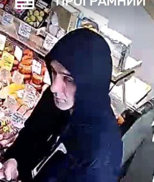 Новости Днепра про На Днепропетровщине мужчина в магазине ограбил пенсионерку: полиция разыскивает вора