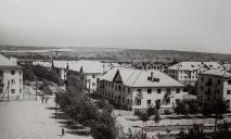 Як ж/м Придніпровськ виглядав понад 50 років тому: маленькі будиночки та чудернацькі клумби (ФОТО)