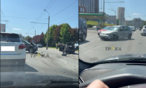 В Днепре на Сичеславской Набережной произошла ужасная авария: собирается пробка