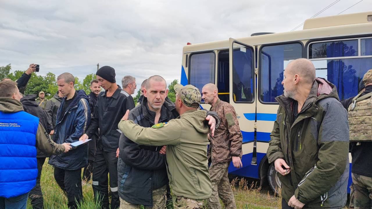 Новости Днепра про Украина вернула из российского плена еще 95 защитников