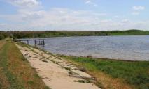 На Дніпропетровщині планують очистити крихітний ставок за понад 60 млн гривень: дані Prozorro