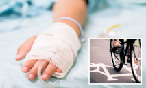 В Кривом Роге 11-летний мальчик катался на велосипеде и попал в реанимацию: ребенок в тяжелом состоянии