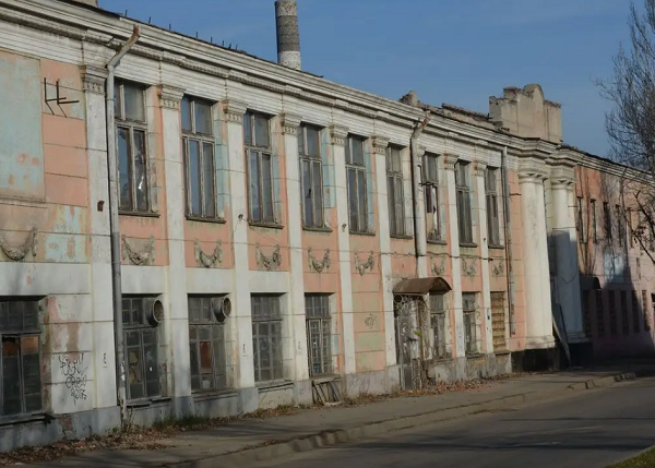 Новости Днепра про Как выглядел метизный завод в Днепре, вместо которого построят магазин (ФОТО)