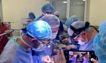 Донором став 4-річний хлопчик: в Україні вперше провели трансплантацію серця 6-річній дитині