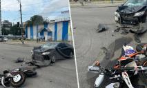 У Дніпрі на Слобожанському зіткнулися Toyota та мотоцикл: поліція розшукує свідків