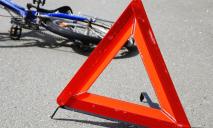 В Днепре на Гоголя произошло ДТП с велосипедистом: водителя двухколесного транспорта госпитализировали (ФОТО)