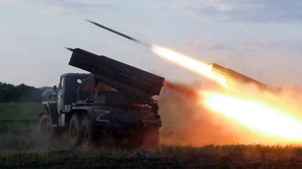Новости Днепра про Майже десяток снарядів: вночі окупанти обстріляли Дніпропетровщину