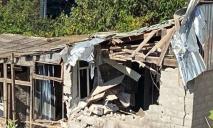 Вражеский обстрел Никополя: изуродованные дома и линии электропередач