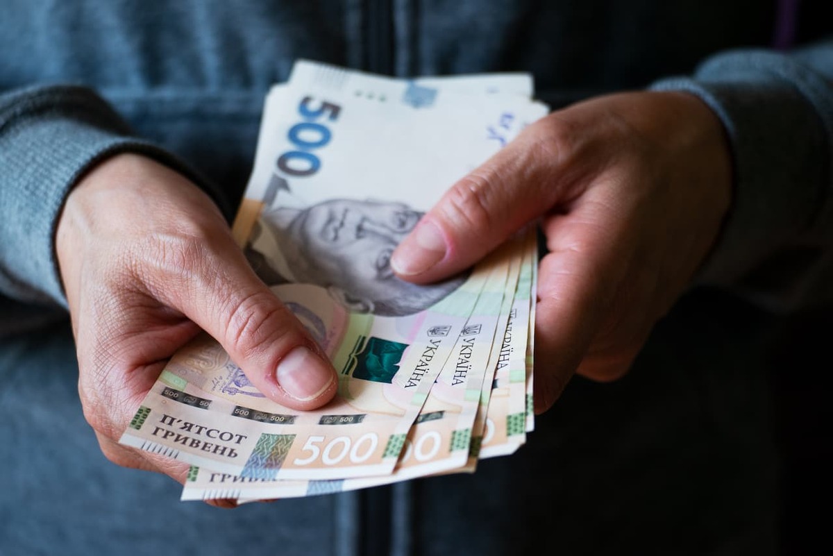 Новости Днепра про Мешканцям Дніпра обіцяють виплати у розмірі 6 600 грн: чи правда це