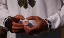 НБУ випускає монету на честь борщу: як її отримати мешканцям Дніпра