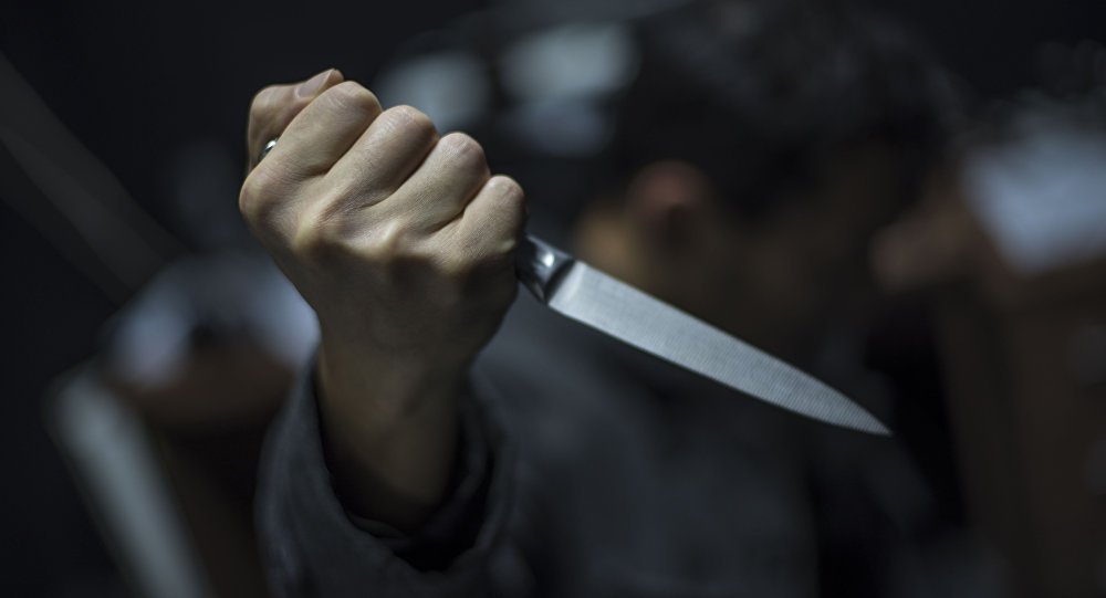 Новости Днепра про У Кривому Розі жінка пирнула знайомого кухонним ножем у живіт