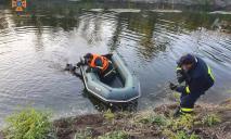 На Дніпропетровщині рятувальники вилучили тіло чоловіка з водойма