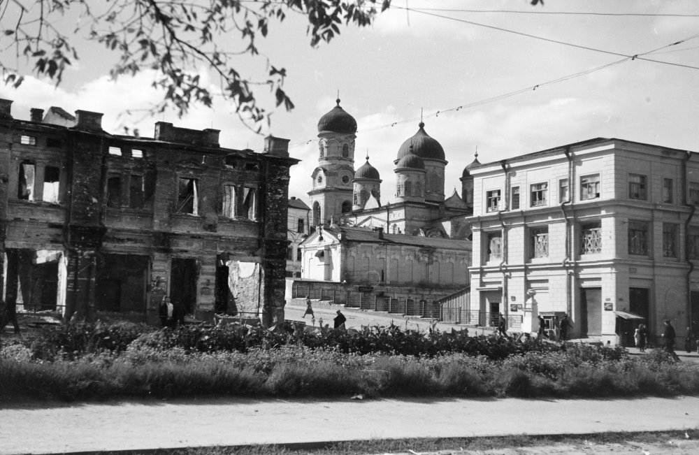 Новости Днепра про У мережі показали рідкісні фото Дніпра під час німецької окупації в 1941 році