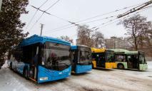 В Днепре из-за погодных условий есть изменения в работе общественного транспорта: не ждите зря