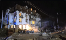 Россияне ударили по гостинице в центре Харькова: 11 человек пострадали, в том числе турецкий журналист