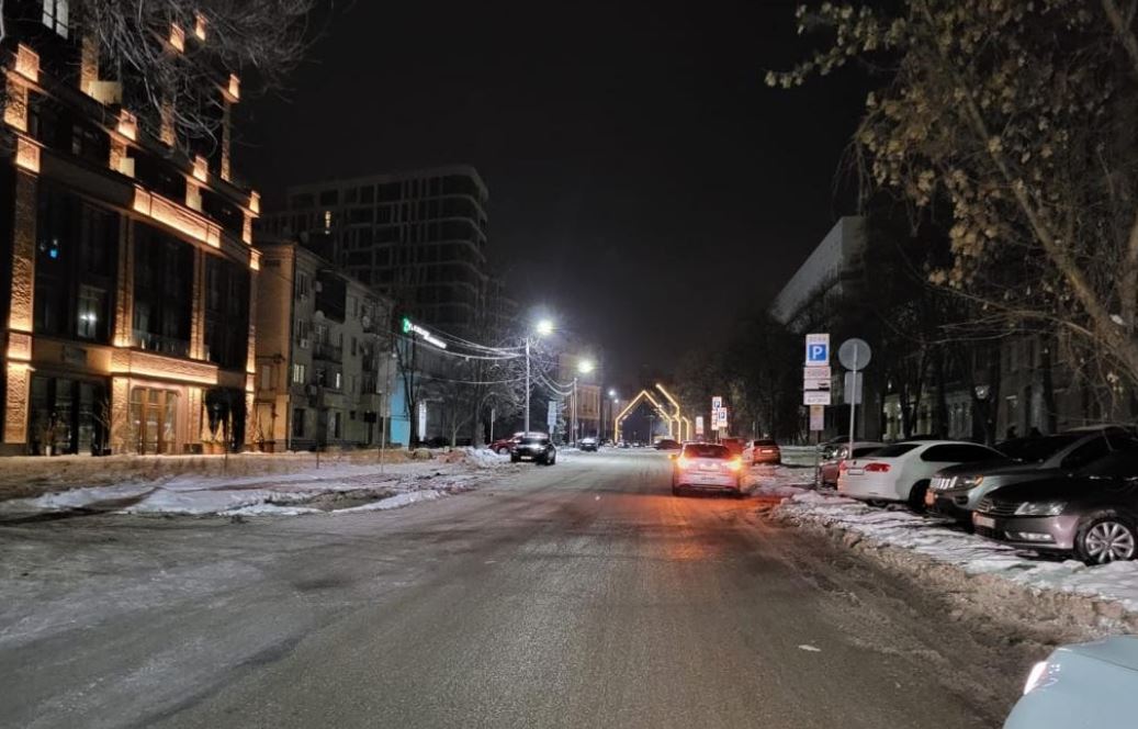 Новости Днепра про У Дніпрі молодики напали на хлопця, який не дав їм грошей