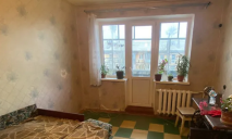 Как выглядят дешевые однокомнатные квартиры на продажу в Индустриальном районе Днепра (ФОТО)