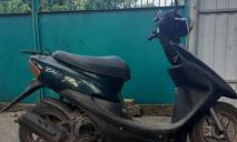 На Дніпропетровщині двоє підлітків підозрюються у крадіжці скутера