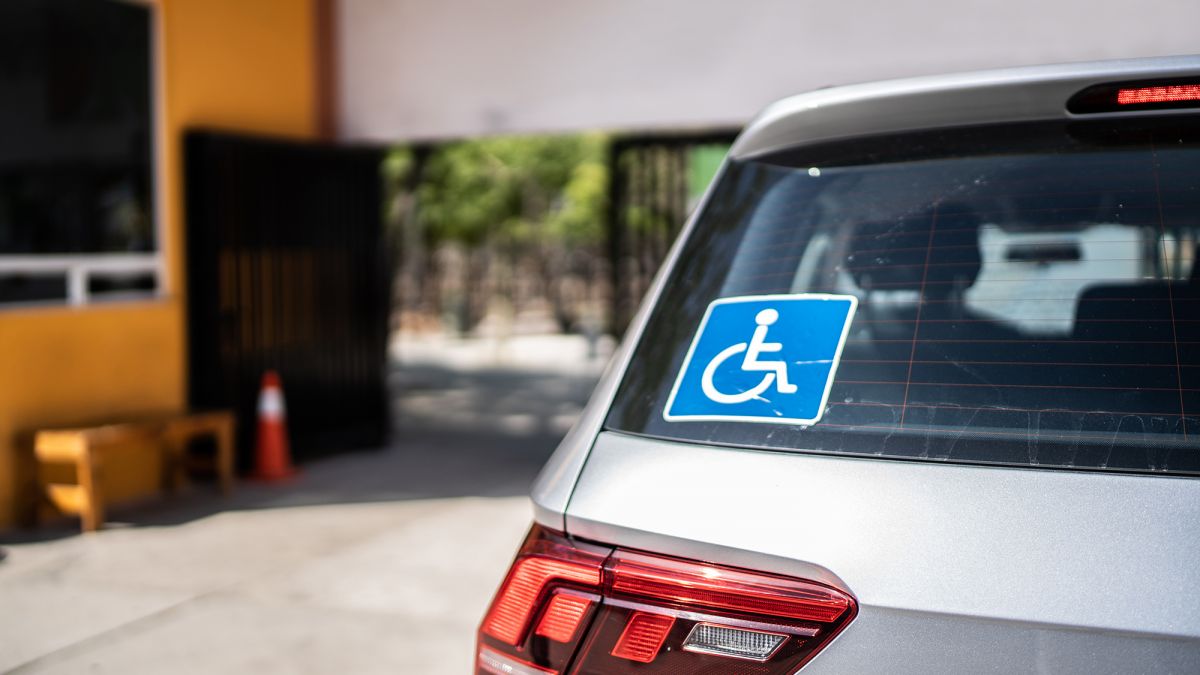 Новости Днепра про У Дніпрі особи з інвалідністю можуть отримати права водія: якої категорії і де пройти навчання