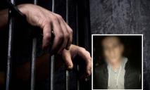 Вирішив “погуляти”: на Дніпропетровщині чоловік, засуджений за вбивство, втік з робочого місця