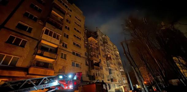 Россияне атаковали Днепр «шахедами»: есть «прилет» по многоэтажке, под завалами — люди