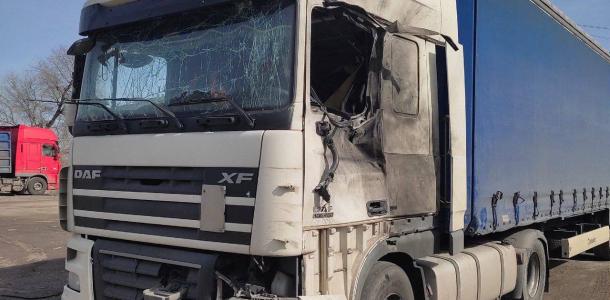 В Никополе россияне сбросили взрывчатку с БпЛА на грузовик: погиб мужчина