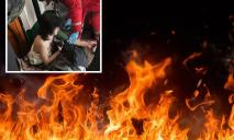 В Каменском горела квартира: ГСЧС-ники из огня спасли женщину