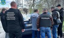 2 тысячи долларов за «отсрочку»: на Днепропетровщине военный погорел на взятке
