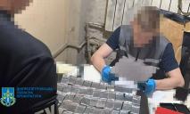 Правоохранители и предприниматель: в Днепре будут судить наркогруппировку, которая ежемесячно «зарабатывала» более 1 млн грн