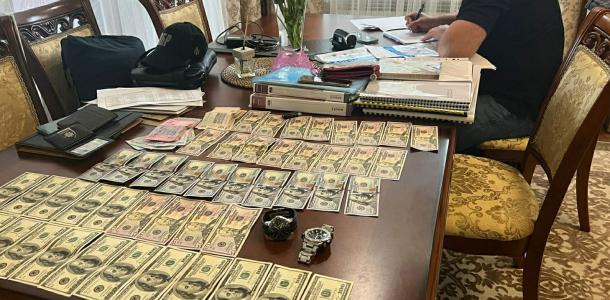 Рэкет и незаконные миллионы: экс-чиновнику полиции из Днепра объявили новое подозрение