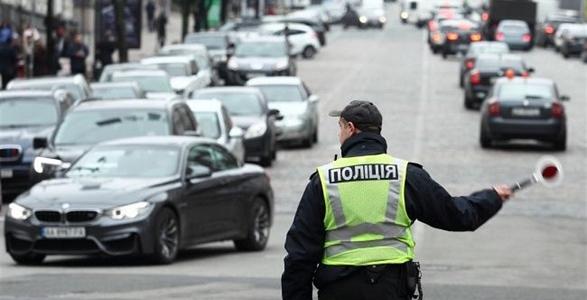 В Украине для серийных водителей-нарушителей ПДД придумают новые санкции