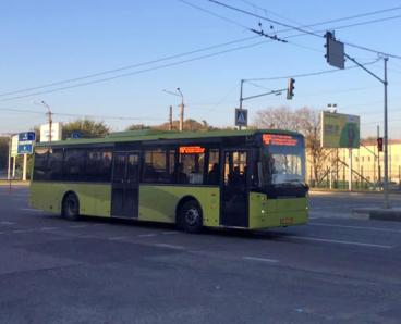 Жителі Дніпра скаржаться на кондиціонери в автобусах