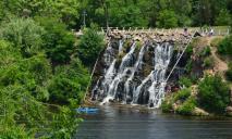 В Днепре расконсервировали уникальный фонтан-водопад