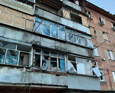 Ворог тричі обстріляв Дніпропетровщину з артилерії та РСЗВ “Град”: постраждала жінка