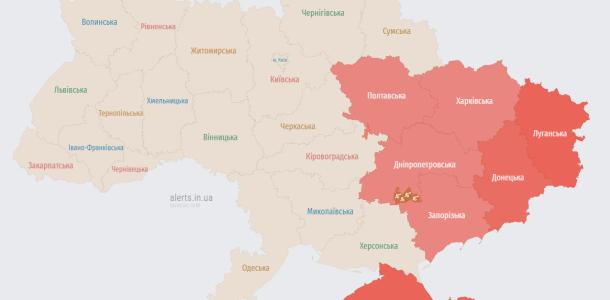 Оккупанты ударили по центру Харькова: известно о 10 раненых