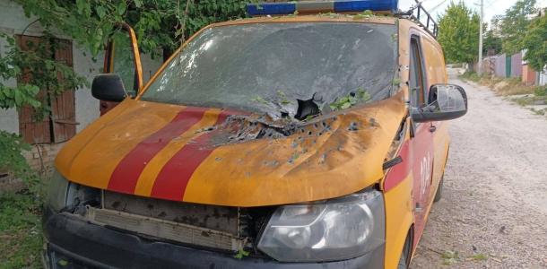 В Днепропетровской области дрон попал в машину аварийной бригады газовщиков