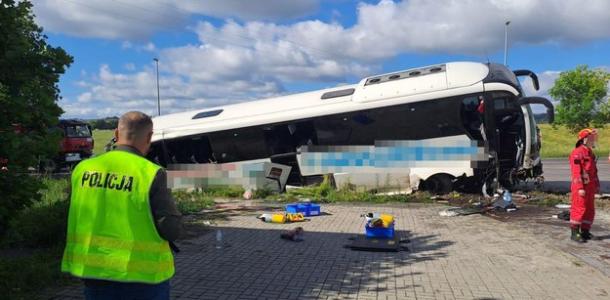 В Польше автобус с 58 украинцами слетел в кювет: много пострадавших