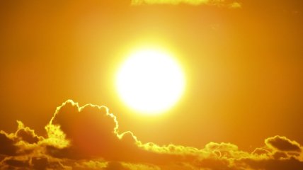 День летнего солнцестояния 2024: приметы, традиции и что нельзя делать